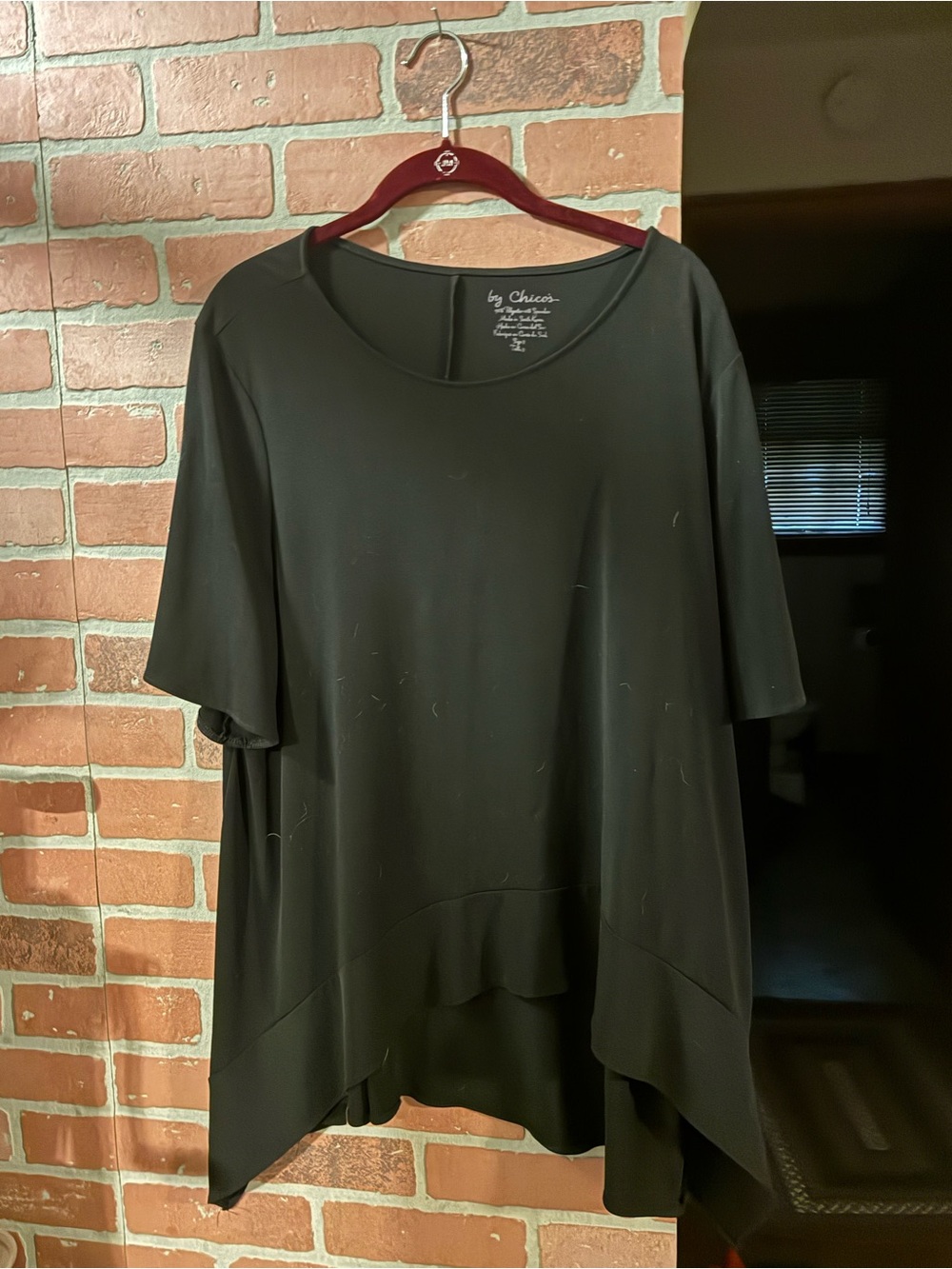 Chico's Black Short Sleeve Layered-Hem Tee